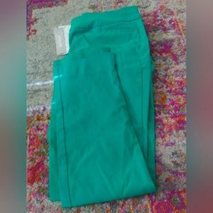 Chico's So slimming Crop Pant